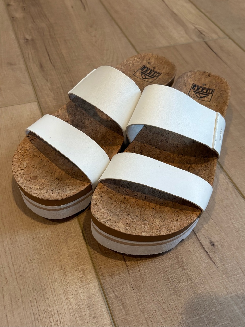 REEF Cushion Vista Hi Sandals